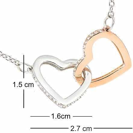 Collier Personnalisé pour Femme avec Pendentif en Forme de Coeurs Entrelacés Contenant un Message d’Amour pour Votre Fille signé Papa Collier Personnalisé pour Femme avec Pendentif en Forme de Coeurs Entrelacés Contenant un Message d’Amour pour Votre Fille signé Papa